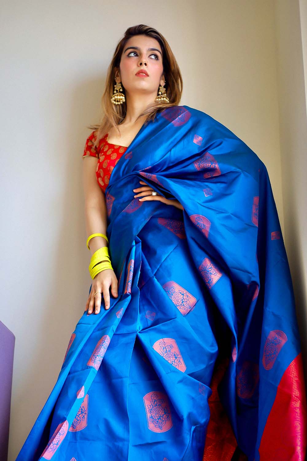 Avimukta I Banarasi Silk Saree I Royal Blue