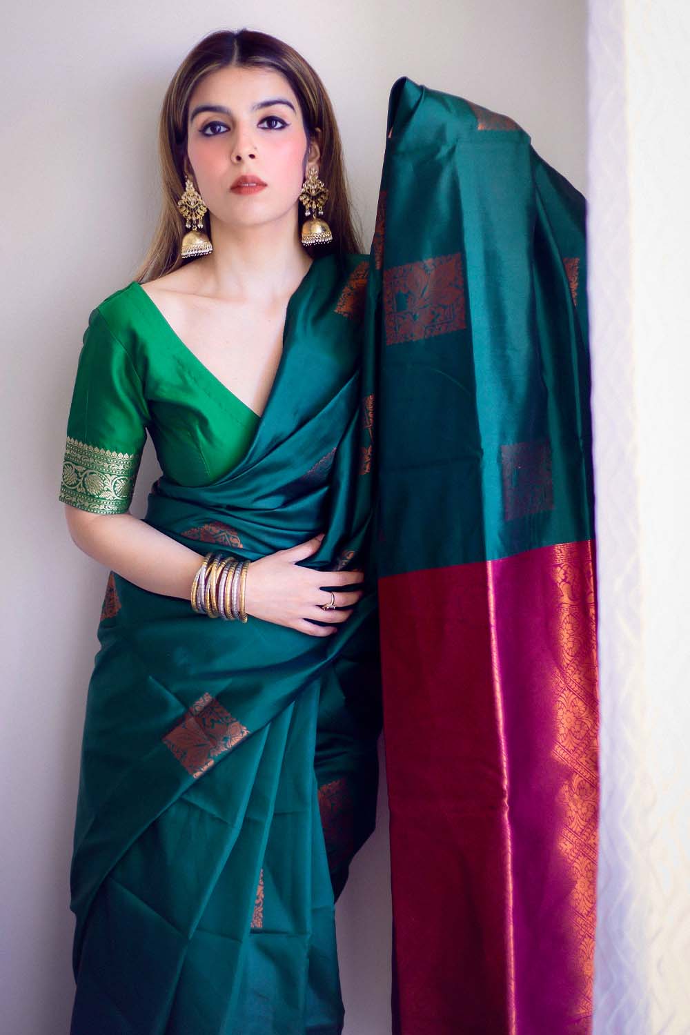 Banares I Banarasi Silk Saree I Dark Green